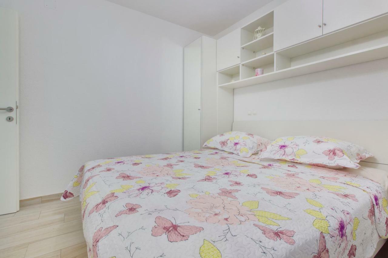 Paradise Apartman *