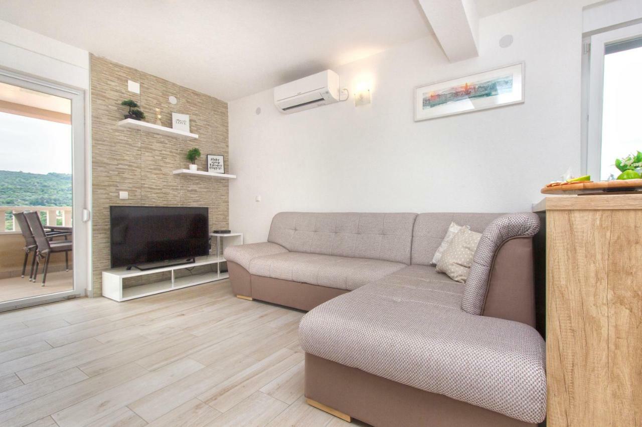 Paradise Apartman *